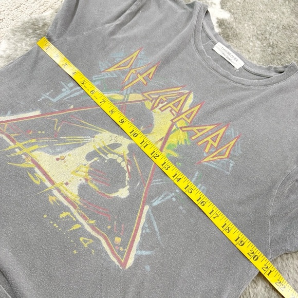 Daydreamer for Free People Def Leppard Band Tee - Picture 10 of 10